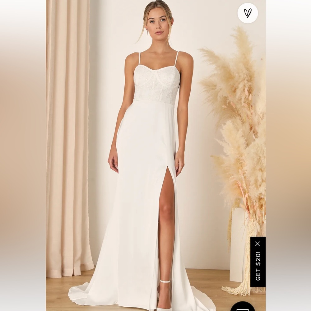 NWT LuLus embellished bustier mermaid wedding dress
